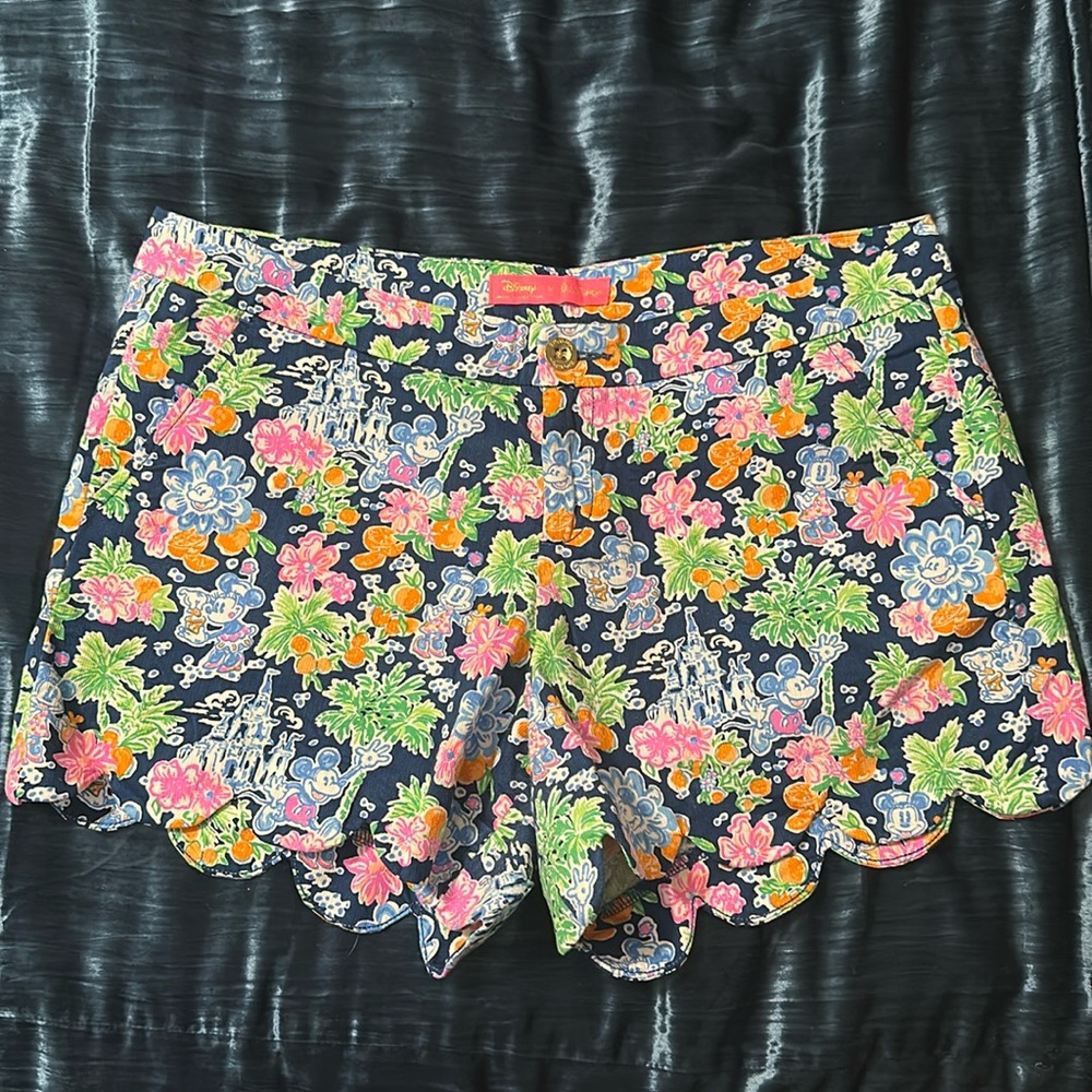 Lilly Pulitzer buttercup short Aegean Navy Lilly Loves Disney 12